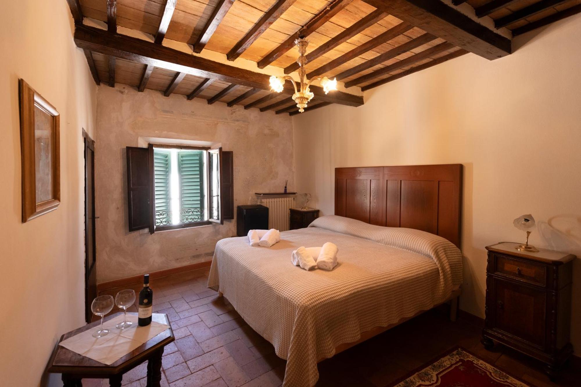 Il Palazzo Del Cardinale Bed & Breakfast Montalcino Luaran gambar