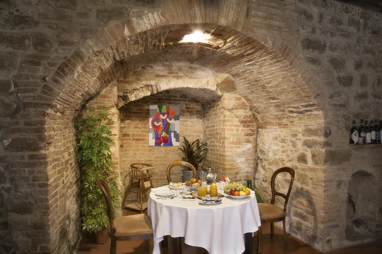 Il Palazzo Del Cardinale Bed & Breakfast Montalcino Luaran gambar
