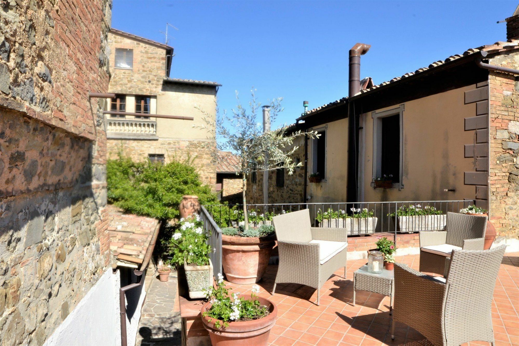 Il Palazzo Del Cardinale Bed & Breakfast Montalcino Luaran gambar